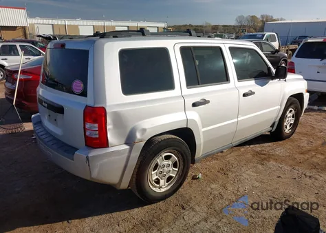 2008 Jeep Patriot Sport from USA, damaged, VIN 1J8FT28018D750330